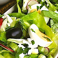 Prolećna salata sa mladim lukom - 34